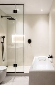griferia-negra-baño-dkora