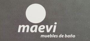 logo-maevi-muebles-de-baño-dkora